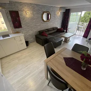 https://piscis-benalmadena-29630.hotelsinnerja.org