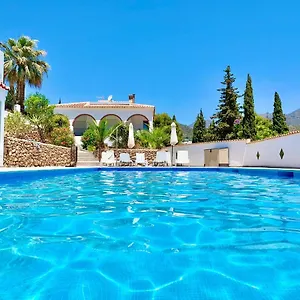 https://villa-rafaela-frigiliana.1costadelsol.com